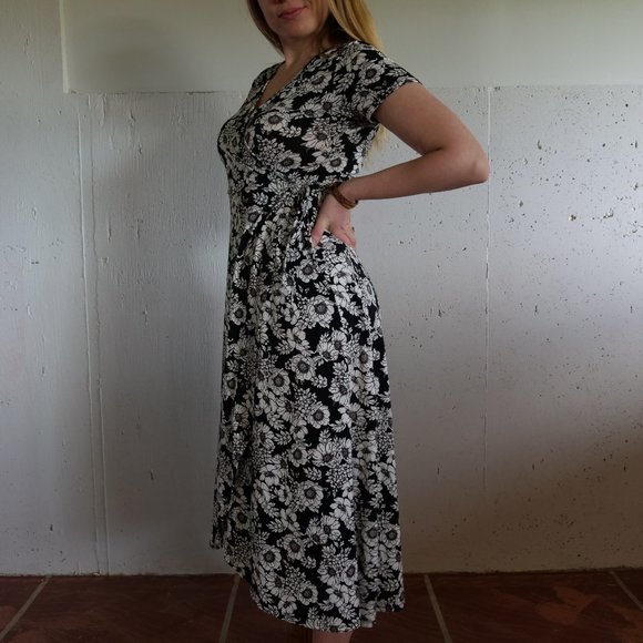 Womens Size M Floral Spring Midi Wrap Dress - Picture 10 of 10